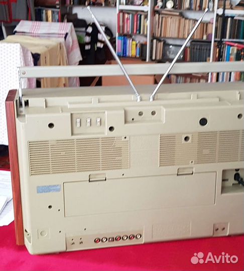 Магнитола(Чебурашка) National 7000