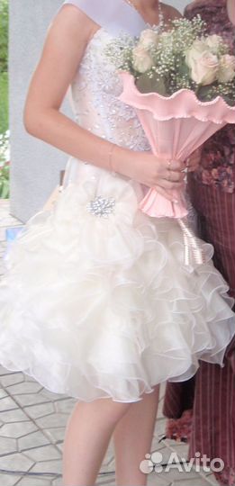 Продам платье