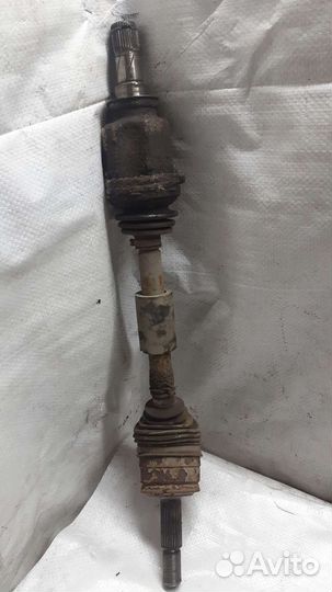 Передний привод mitsubishi colt левый