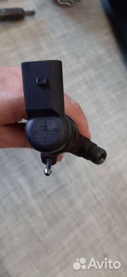 Форсунки renault megane 3 8200903034