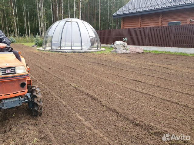 Вспашка участка, выравнивание минитрактором