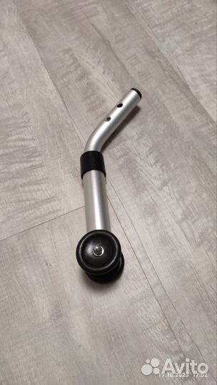 Деталь от инвалидной коляски