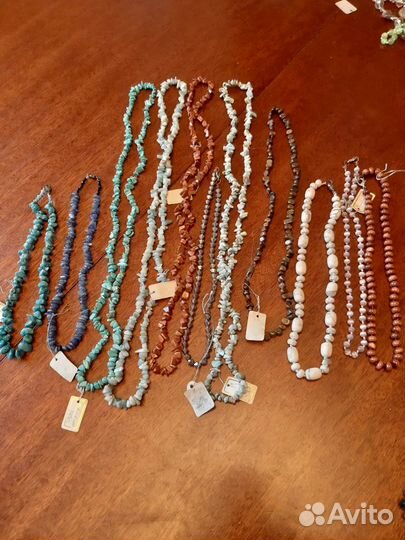 Бусы из натуральных камней