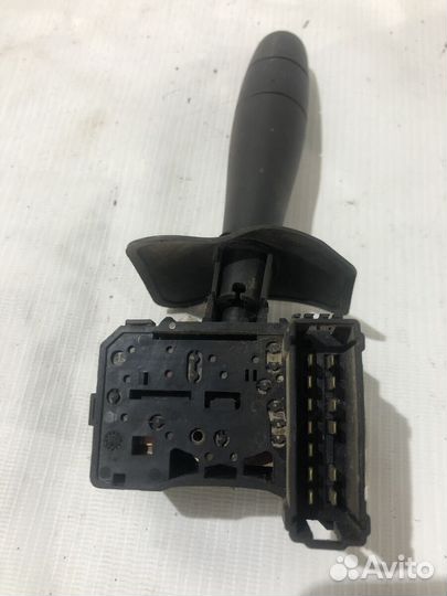 Переключатель стеклоочистителей Renault Logan