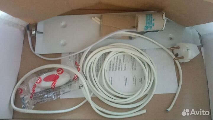 Люстра потолочная бу и бра новая