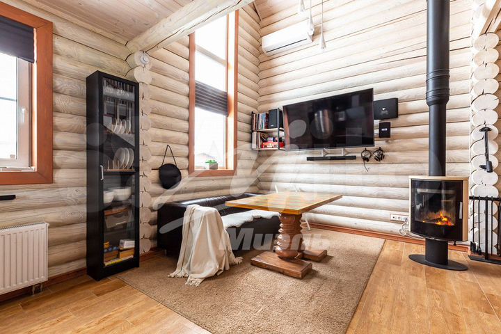 Дом 102,5 м² на участке 6,7 сот.