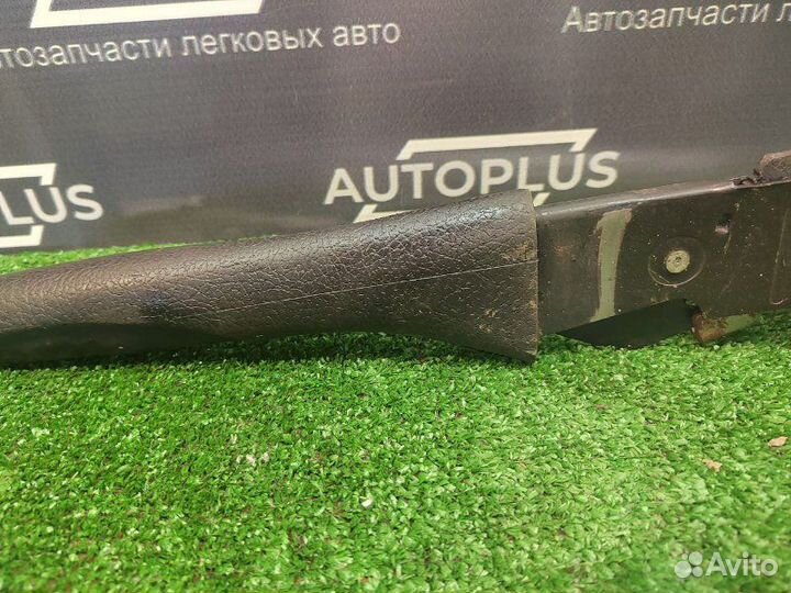 Рычаг стояночного тормоза Peugeot 206 1.4 KFW 2001