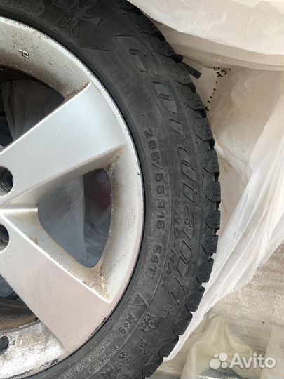 Литые диски r 16 + зимняя резина