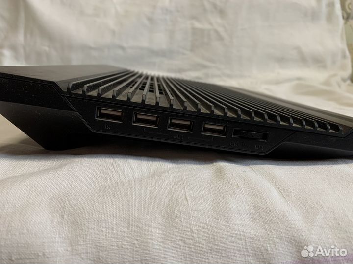 Подставка с охлаждением для ноутбука DeepCool