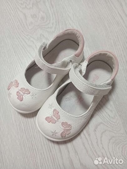 Туфли для девочки