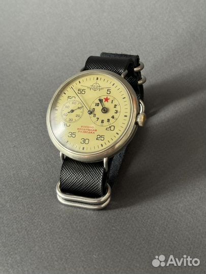Молния Воздушная разведка - наручные часы СССР