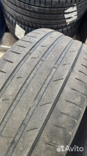 Marshal MU12 215/50 R17 91W