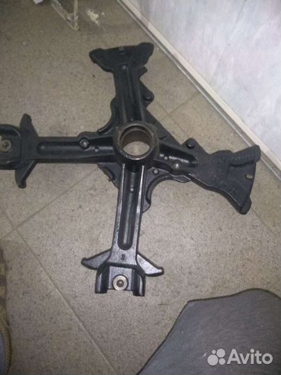 Крестовина для стиральной машины miele