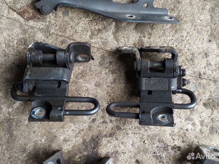 Петли капота chery bonus a13