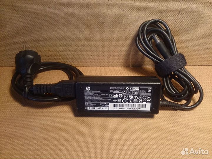 Блок питания для ноутбука HP 65 W