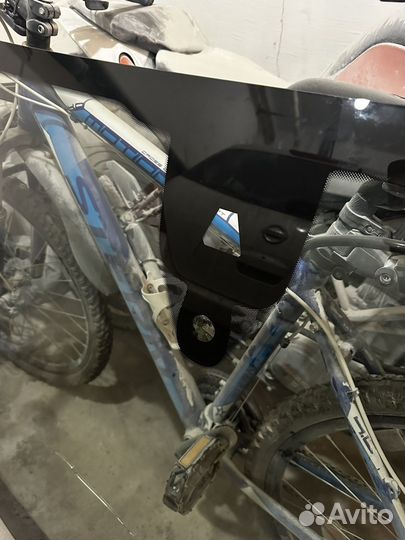 Стекло Audi Q7 2019 с подогревом оригинальное