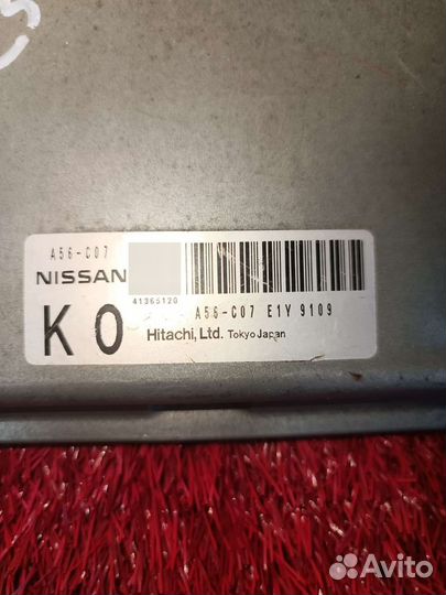 Блок управления двс Nissan VQ25DE 2.5