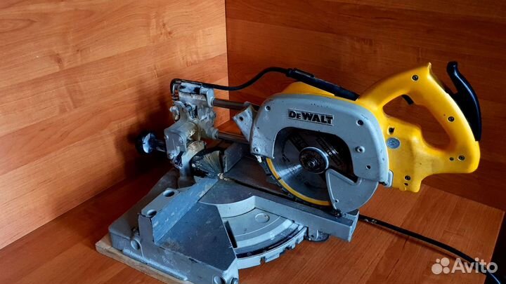 Торцовочная пила аренда