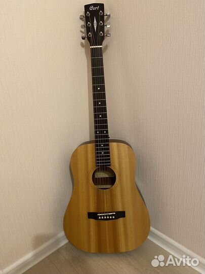 Продается гитара акустическая Cort earth50-OP