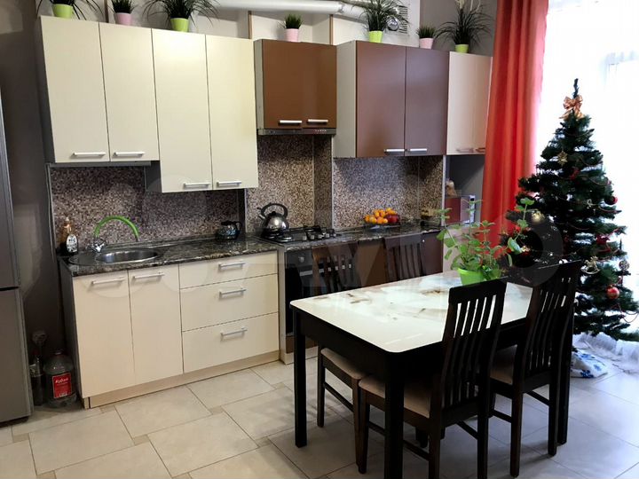 2-к. квартира, 56 м², 4/7 эт.