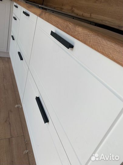 Кухонный гарнитур белый модульный