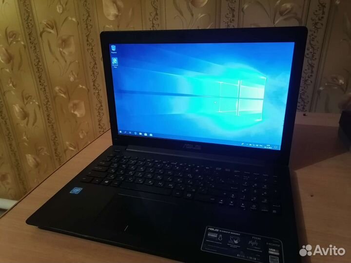 Ноутбук asus