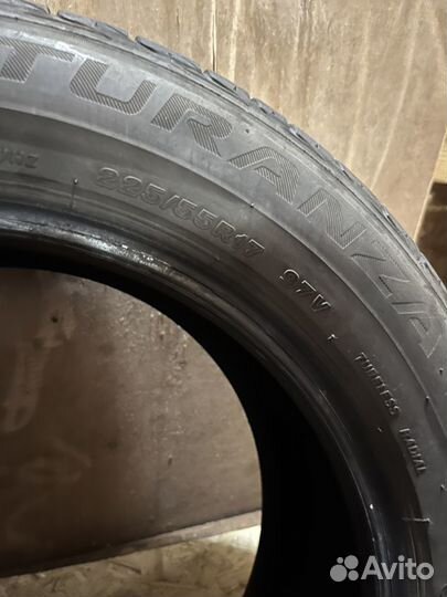 Bridgestone Turanza T001 225/55 R17