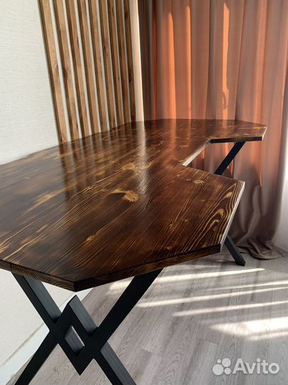 Компьютерный стол лофт