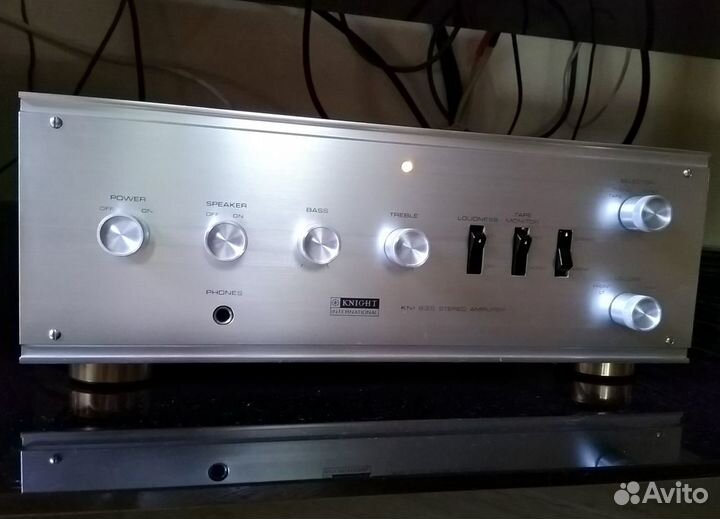 Ламповый усилитель Knight KNI-935