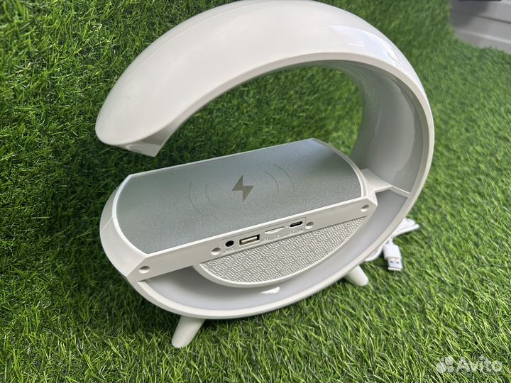 Лампа светильник с колонкой