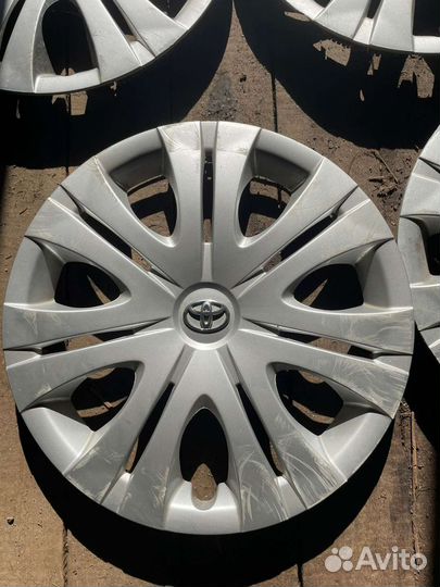 Колпаки r16 toyota оригинальные
