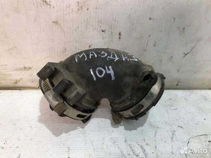 Патрубок воздушного фильтра Mazda 3 седан BK Z6