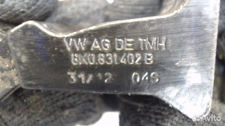 Петля двери Audi A4 (B8), 2013