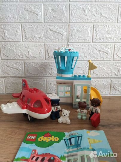 Lego Duplo самолёт и аэропорт