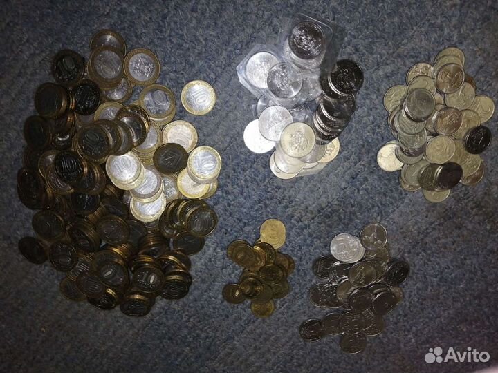 Манеты юбилейные