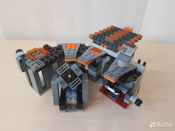 Lego Star Wars 75137 Камера карбонитной заморозки