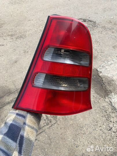 Mercedes w168 a-class задний фонарь рестайлинг