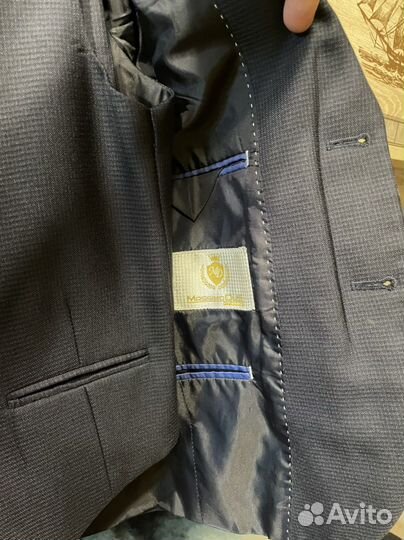 Школьный костюм