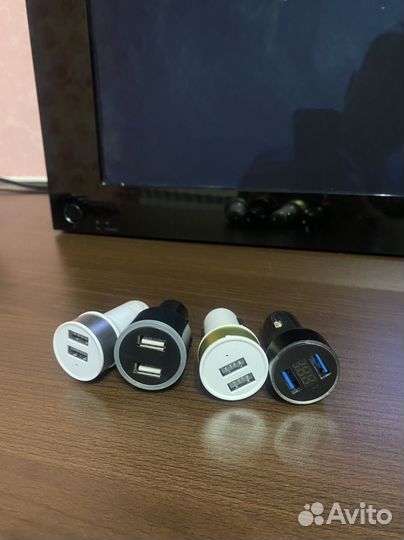 Зарядка от прикуривателя USB