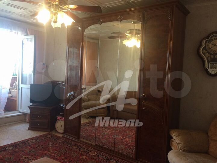 2-к. квартира, 57,6 м², 13/17 эт.