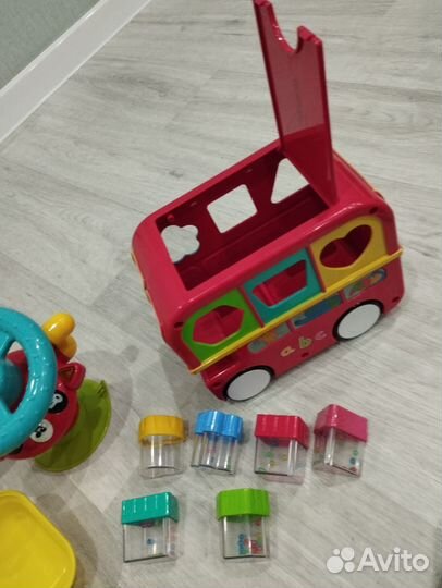 Развивающие игрушки