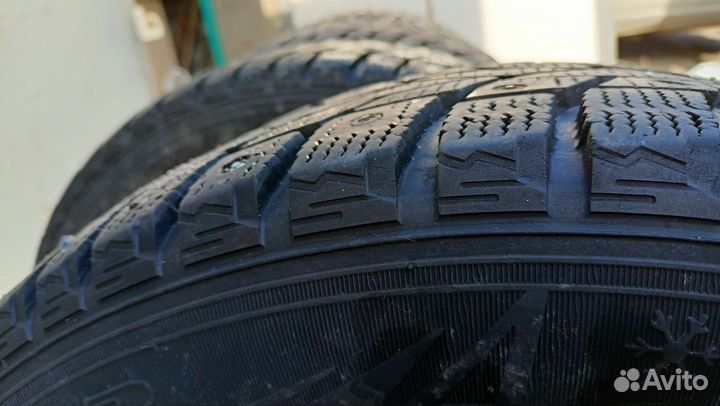 Dunlop SP Winter Ice 02 205/55 R16 T