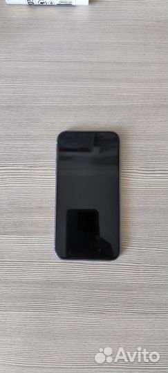 iPhone 11, 256 ГБ
