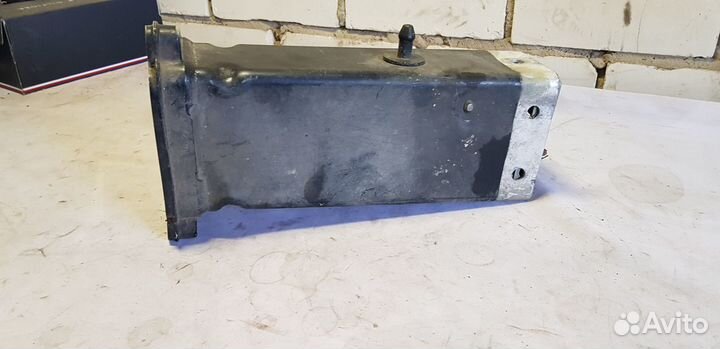 Audi A8 D4 Лонжерон Передний Левый Правый