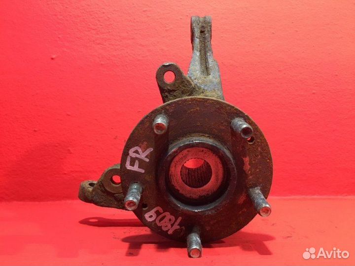 Кулак передний правый Kia Ceed ED G4FC 1.6 2009