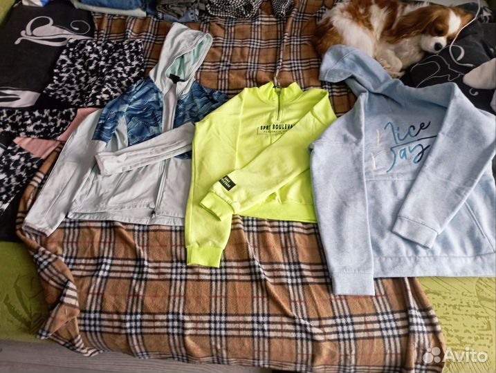 Большой пакет одежды и обуви для подростка