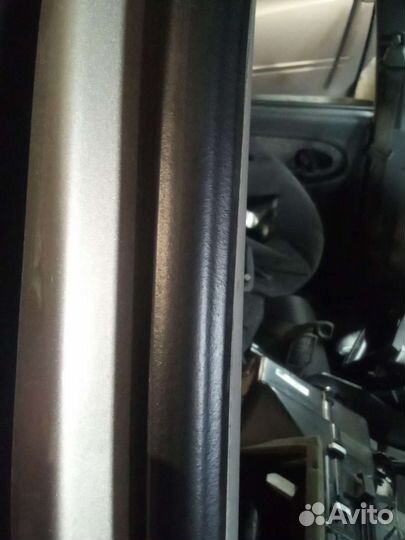 Kia spectra дверные уплотнители