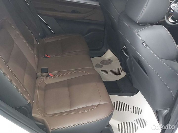 Аренда авто с водителем