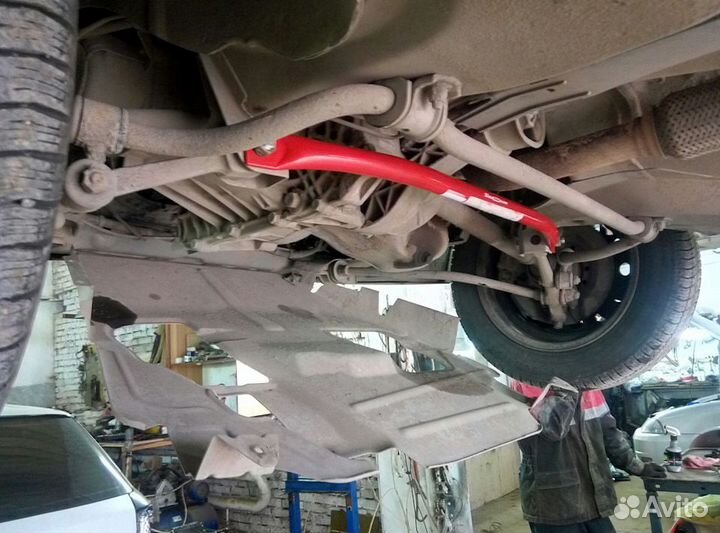 Ремонт Toyota Land Cruiser Prado Замена амортизаторов передних