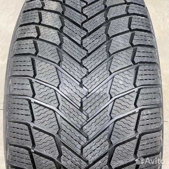 Michelin X-Ice Snow 225/50 R17 98H